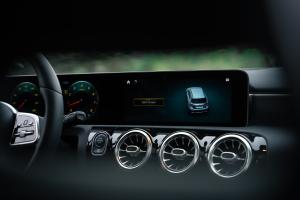 Mercedes-Benz A250 4Matic AMG Line 2019 года  (CA)